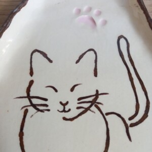Keramieken schoteltje met kattenafbeelding 3, handmade en handpainted