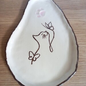 Keramieken schoteltje met kattenafbeelding 4, handmade en handpainted