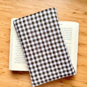Khaki Green Gingham Quilted Book Sleeve | for paper back books up to 400pages