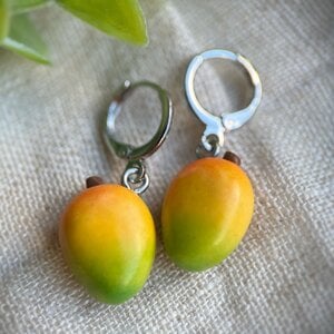 Mango oorbellen