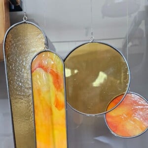Modern Glas in lood object. Yellow/Orange. Uniek.