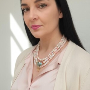 Morganiet ketting met broche van een heteluchtballon