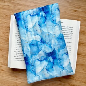 Quilted Book Sleeve | for paper back books up to 400pages
