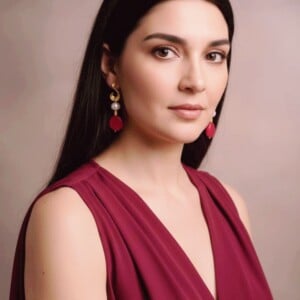 Rood koraal en parel oorbellen