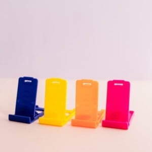 Verstelbare tegelstandaard - gekleurd