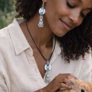 Vrolijk & Dierenliefde, konijnen sieradenset met ketting en oorbellen voor voorjaar of Pasen