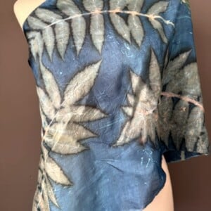 Zijden ecoprint sjaal - Sumak Sunrise