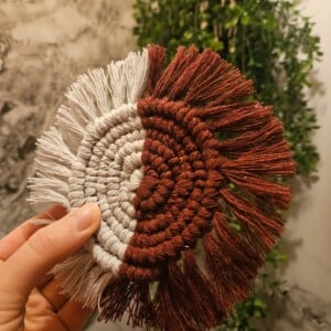 2 kleuren macrame onderzetter