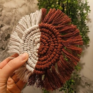 2 kleuren macrame onderzetter