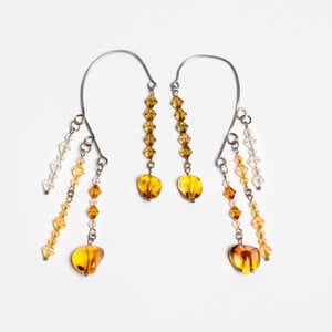 Ambervlam ear cuffs (paar) – geel/oranje oorhangers zonder gaatje