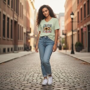 Dames t shirt Soft mist green - Cat Tee – Everyday Comfort Edition