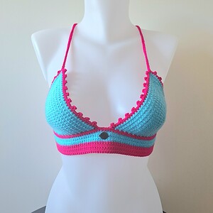Gehaakt topje | Turquoise en knalroze