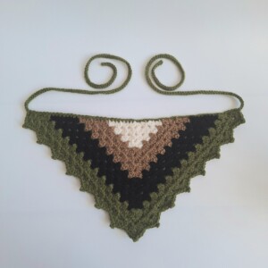 Gehaakte bandana | Crème, lichtbruin, zwart en donkergroen