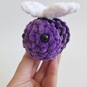 Gehaakte knuffel | Paarse bij