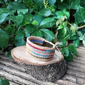 Macramé Armband-Rainbow- Handgemaakt & Verstelbaar