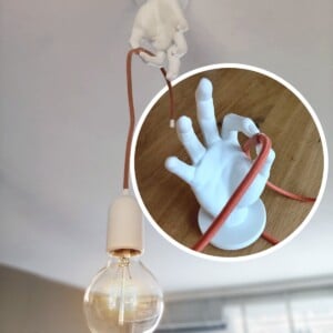 Plafondlamp in handvorm - Flick - Salmon