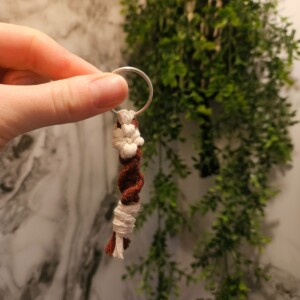 Sleutelhanger mini bloem rood