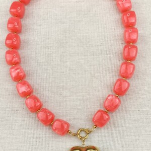 Statement ketting acryl koraal kleur voor dames
