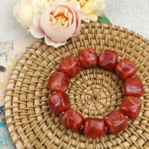 Trendy armbanden met nuggetkralen van acryl