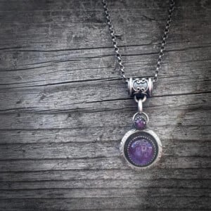 Unieke amethist hanger van zilver – handgemaakt OOAK sieraad - Nikkelvrij