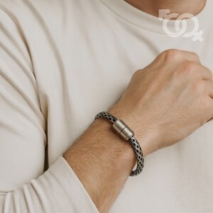 Wyre. | armband | metaal | magneetsluiting | 8mm
