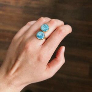 Blauwe faux steen ring (verstelbaar)