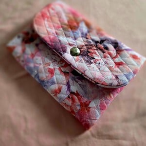 Blossom Quilt Clutch – Handmade Floral Pouch