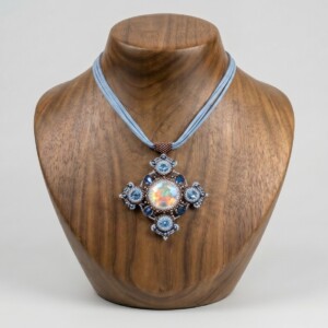 Caravaggio handgemaakte hanger in blauw kristal en brons
