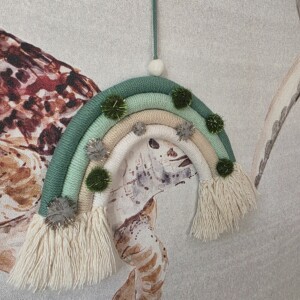 Forest PomPom Rainbow – Naturel Wandhanger voor de Kinderkamer