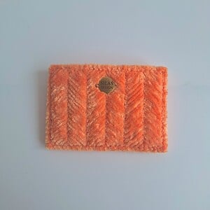 Geweven pasjeshouder | Oranje velvet look