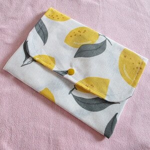 Lemon Love Clutch – Fresh & Handmade