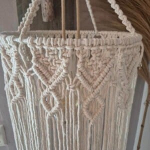 Macrame lampenkap, crèmekleur.