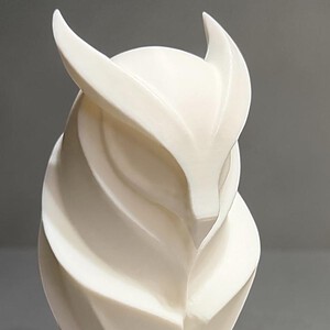 Minimalistische Uil Sculptuur