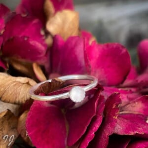 Moonlight – Handgemaakte Sterling Zilveren Maansteen Ring 🌙