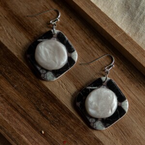 Oorbellen | Parelmoer Stone