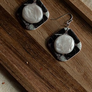 Oorbellen | Parelmoer Stone
