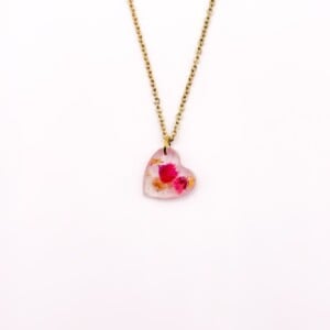 Subtiele Ketting met Hartjes Hanger Gevuld met Echt Gipskruid uit Den Haag (GirlMeetsDenHaag x CH Design)