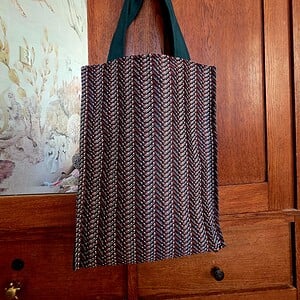The zig zag nomad bag