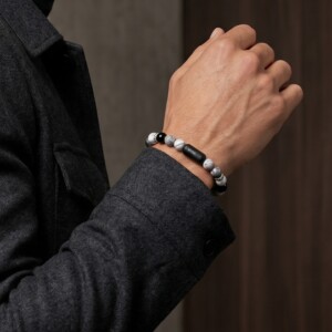 Wyre. | armband | moonlander
