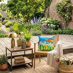 Zonspiegeling Handbeschilderde kussenhoes van zijde – 38 x 38 cm