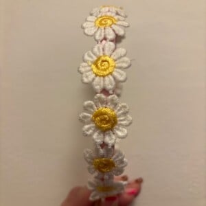 Diadeem met madeliefjes