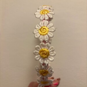 Diadeem met madeliefjes