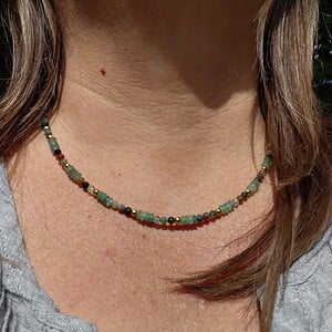 Green Luck: ketting met groene aventurijn en groen/paarse toermalijn