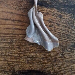 Handgemaakte statement hanger |Unieke polymeerklei halsketting | artistiek juweel voor haar | "Soft Breeze"