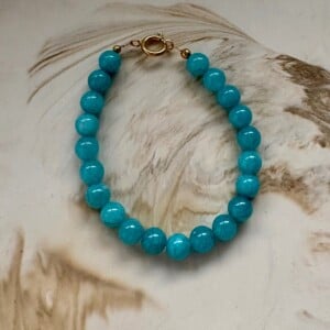 Pretty blue armband