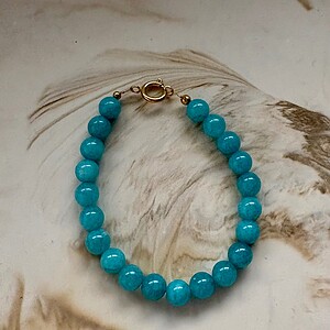 Pretty blue armband
