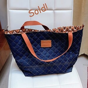 Quilted denim schoudertas / totebag op bestelling (out of stock)