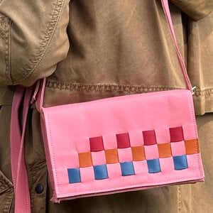 Lederen vlechtwerk-tas Aardbei, klein