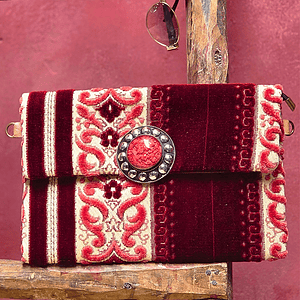 Atlas Piedra Bag - Berry