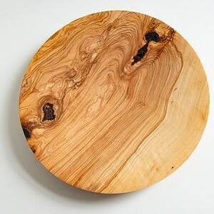 Bord uit olijfhout
